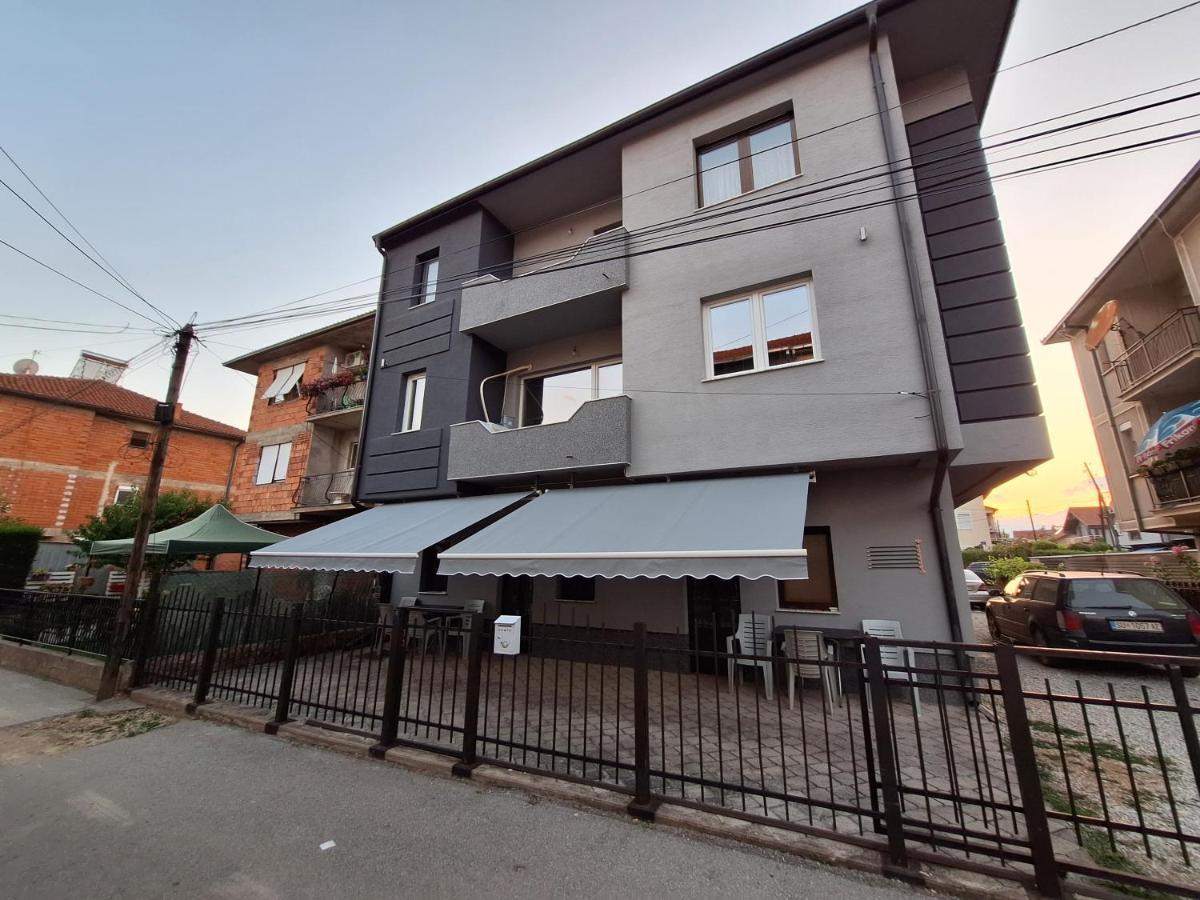 Studio Apartments Oleg Ohrid Exterior photo